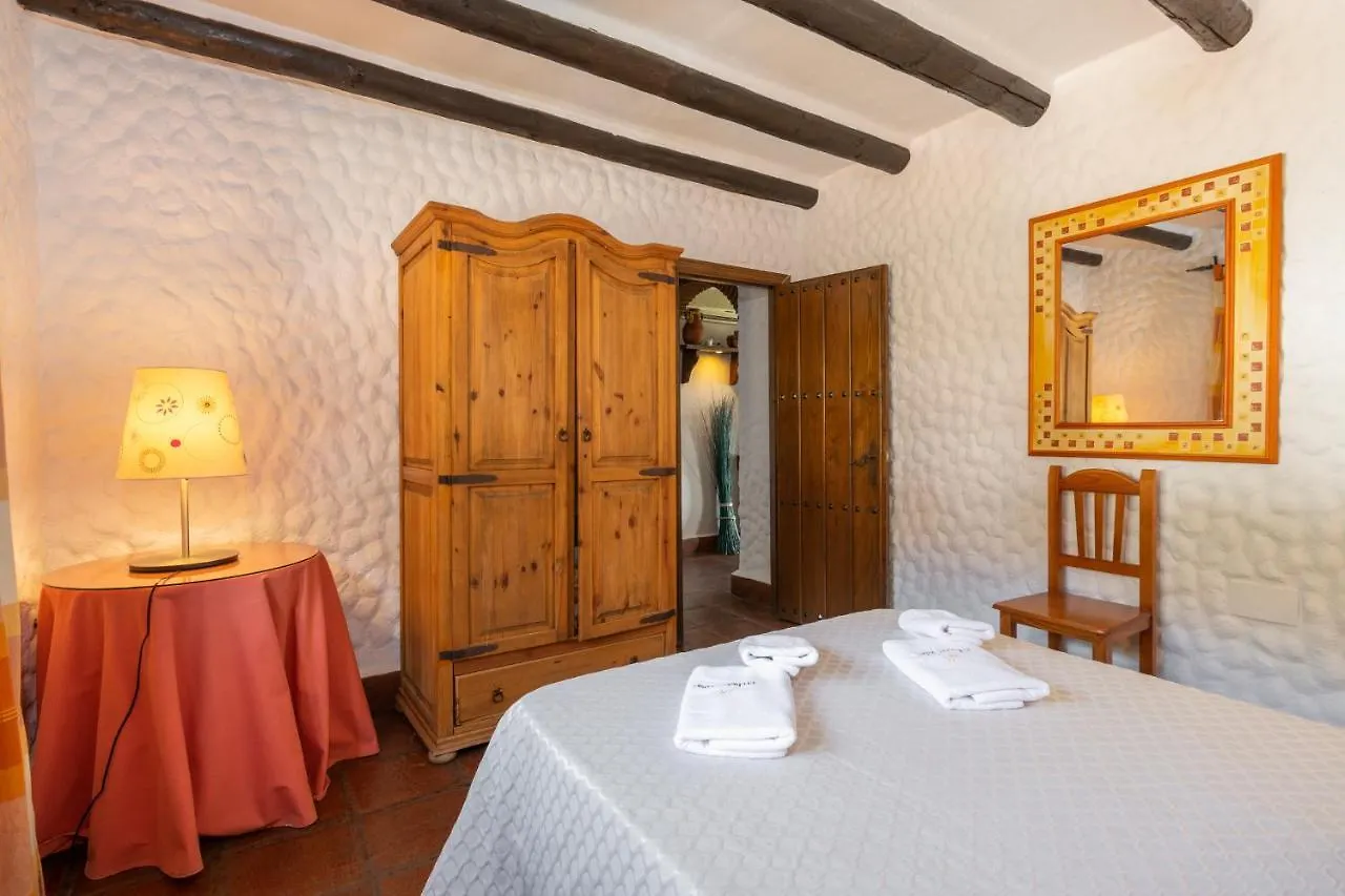 Country house La Casa De Alejandro Guest House El Chorro