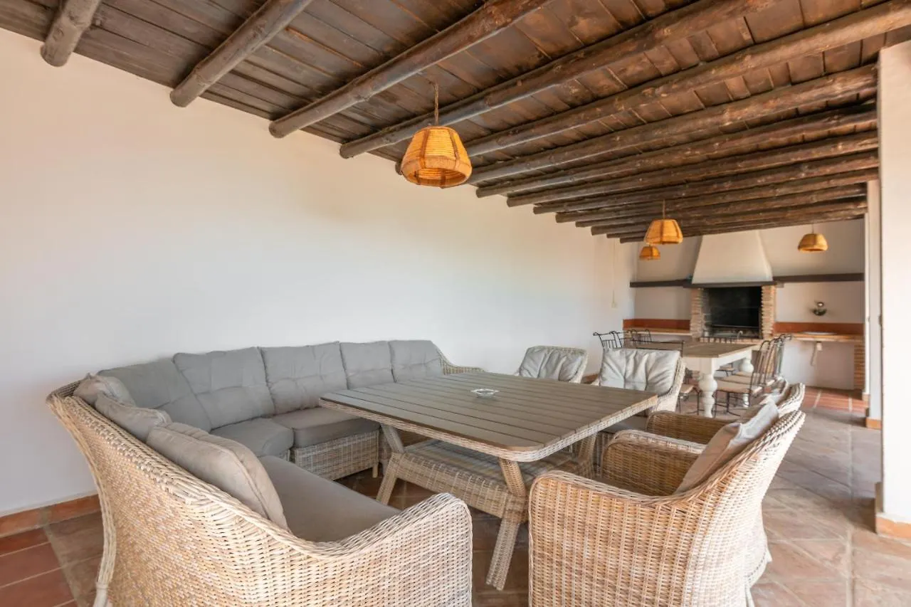 Country house La Casa De Alejandro Guest House El Chorro