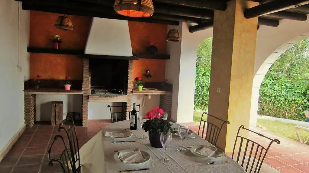 Country house La Casa De Alejandro Guest House El Chorro